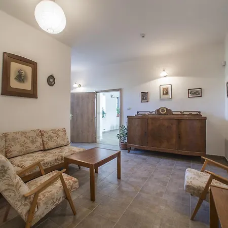 Pernstejnuv Statek Guest house Divci Kopy