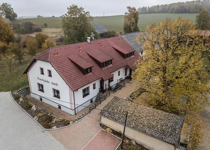 Pernstejnuv Statek 招待所 Divci Kopy